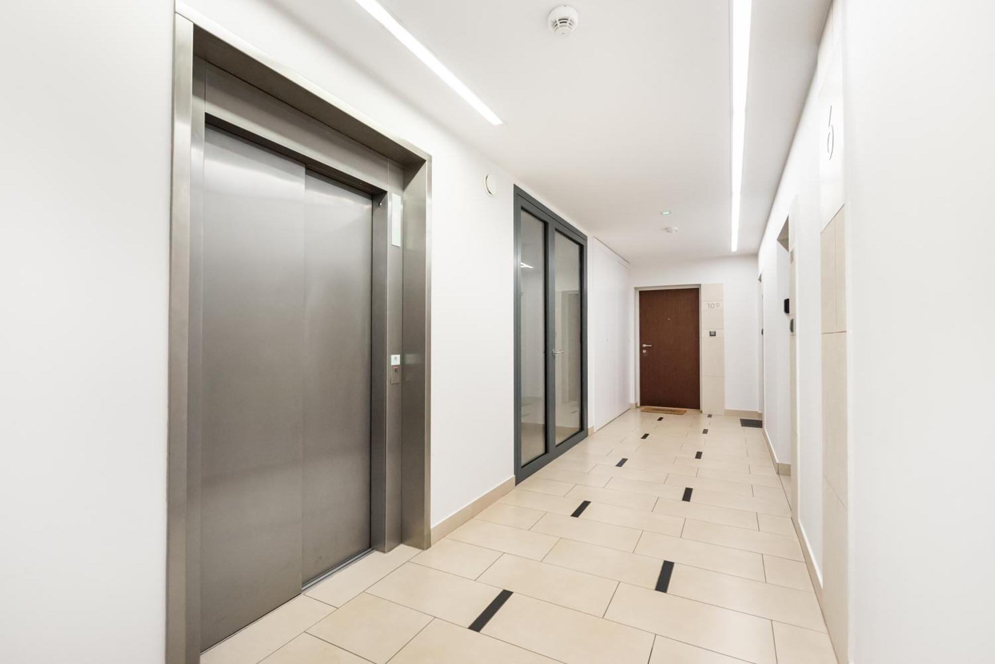 Business Mokotow Park 111 Apartment Varsovie Extérieur photo